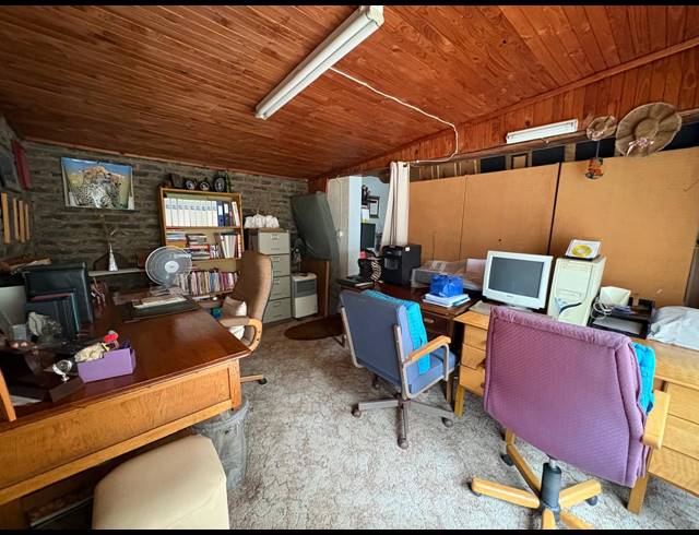 4 BEDROOM HOUSE FOR SALE IN VAN DER MERWES KROON
